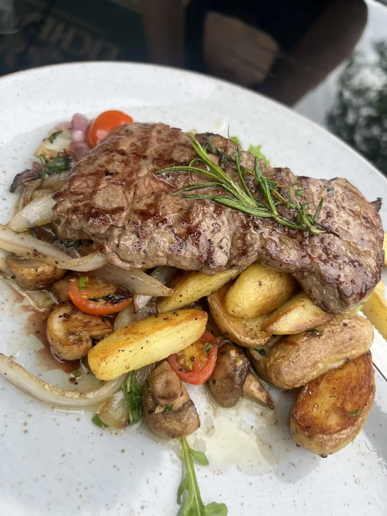 Hamzaoui Achref_Restaurant Del Gusto_Rhein_review