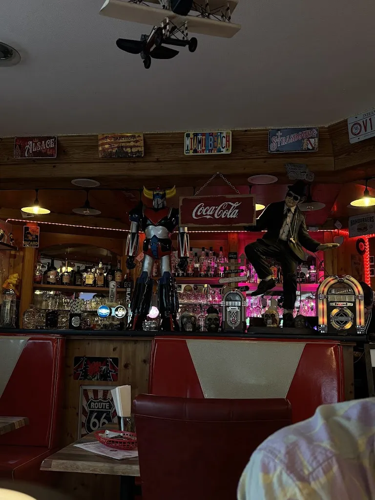 Marrion Charbonnier_LE VINTAGE BURGER rue des hêtres mommenheim_France_reseña