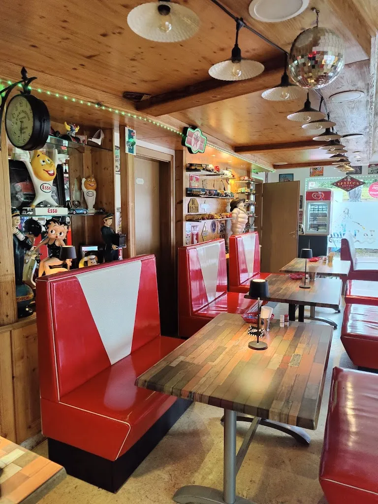 Laurence Koerin_LE VINTAGE BURGER rue des hêtres mommenheim_France_reseña