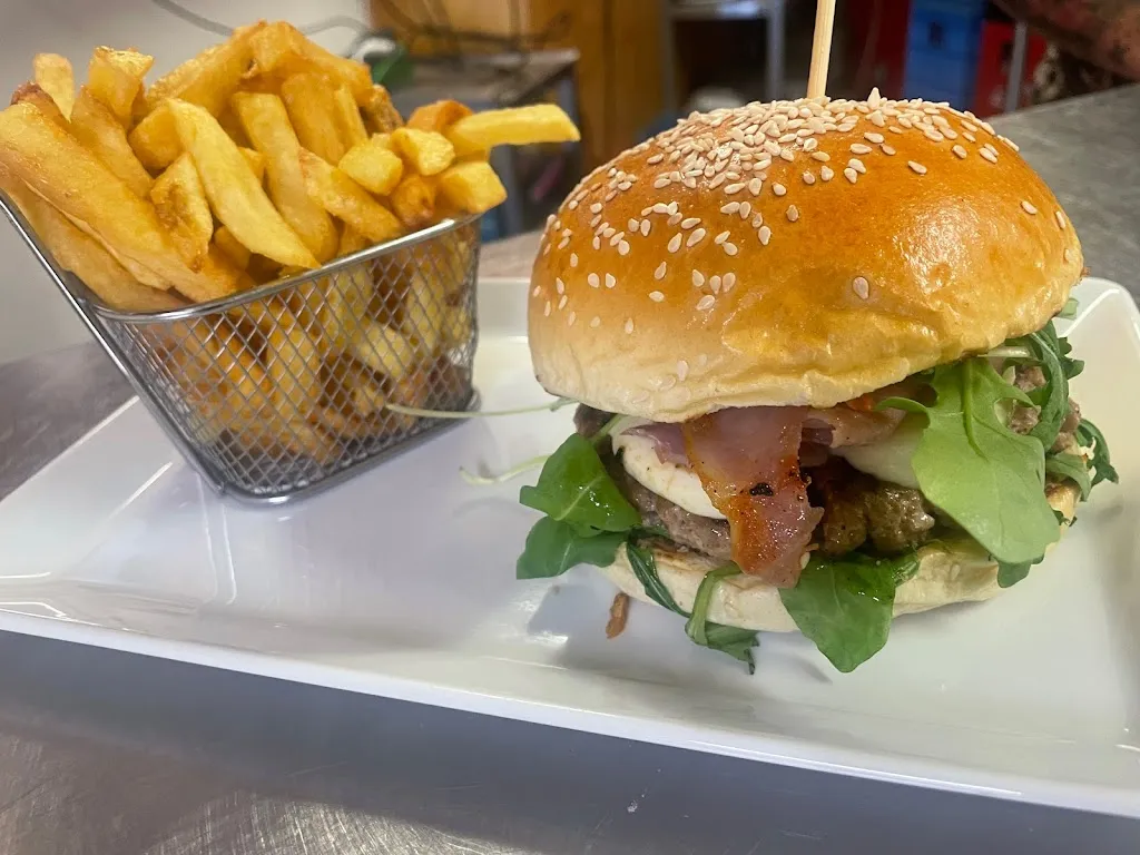 LE VINTAGE BURGER rue des hêtres mommenheim_France_slider_image_2