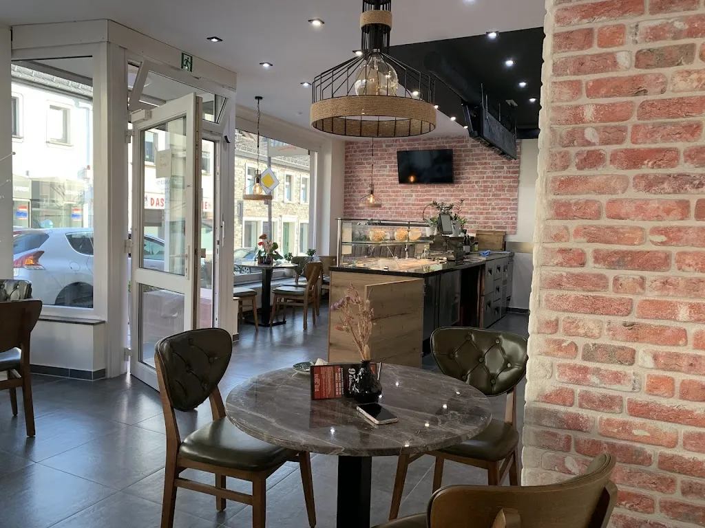 97 Food Lounge restaurant in Morbach