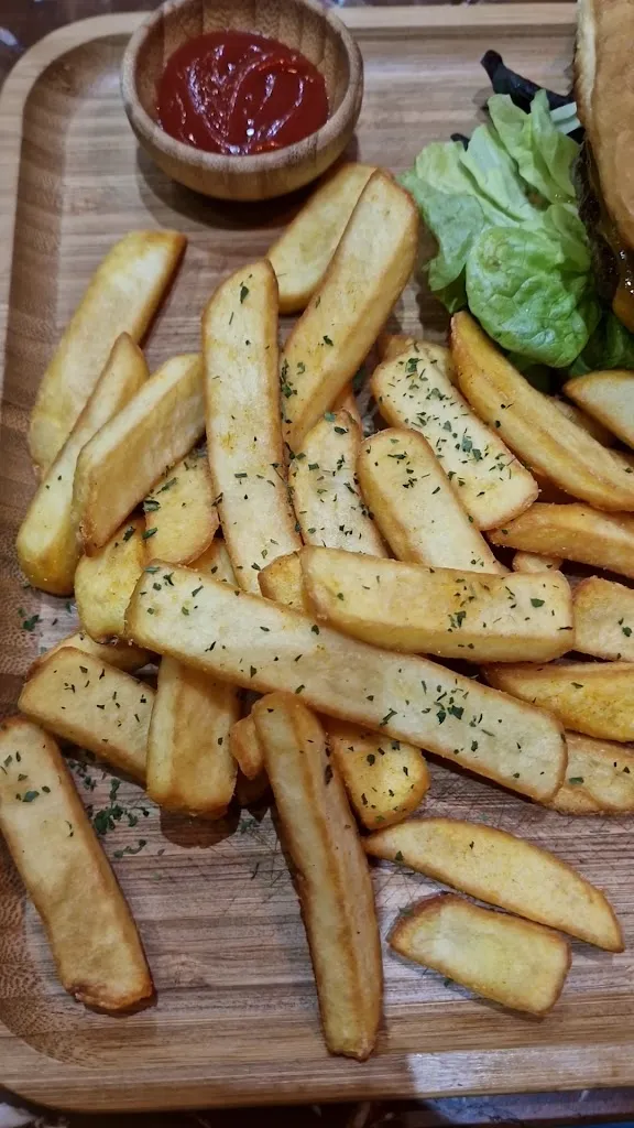 97 Food Lounge_Morbach_slider_image_2