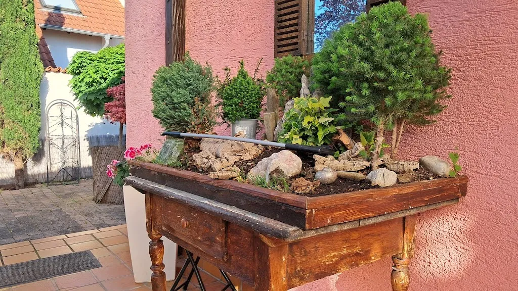 Schneckenhäusl restaurant in Mutterstadt