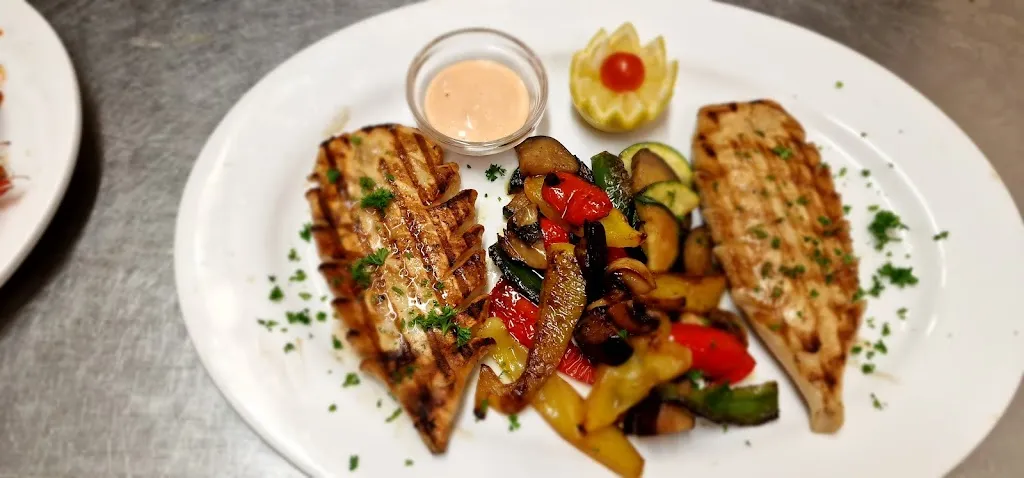 Ristorante Da Christa - TuS Neuhofen_Neuhofen_slider_image_2