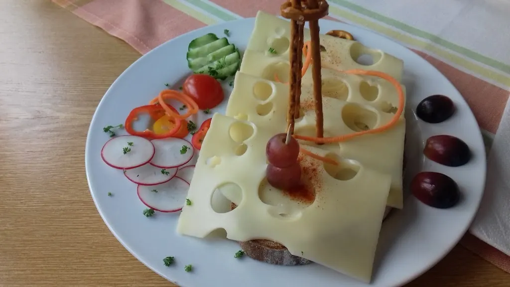 Menu_Gaststätte zum Waldpark bei Marina_Neuhofen_image_9