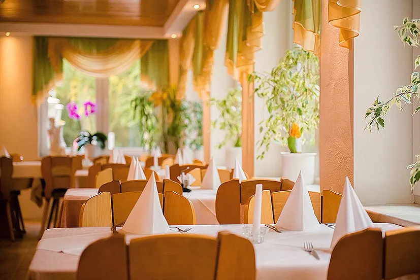 Gaststätte zum Waldpark bei Marina restaurant in Neuhofen