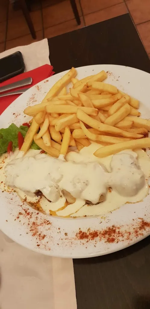 Menu_Nikos Restaurant griechische und deutsche Spezialitäten_Neuhofen_image_1