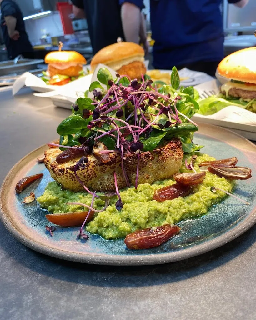 Restaurant Vulkan Waldfrieden_Nickenich_slider_image_3