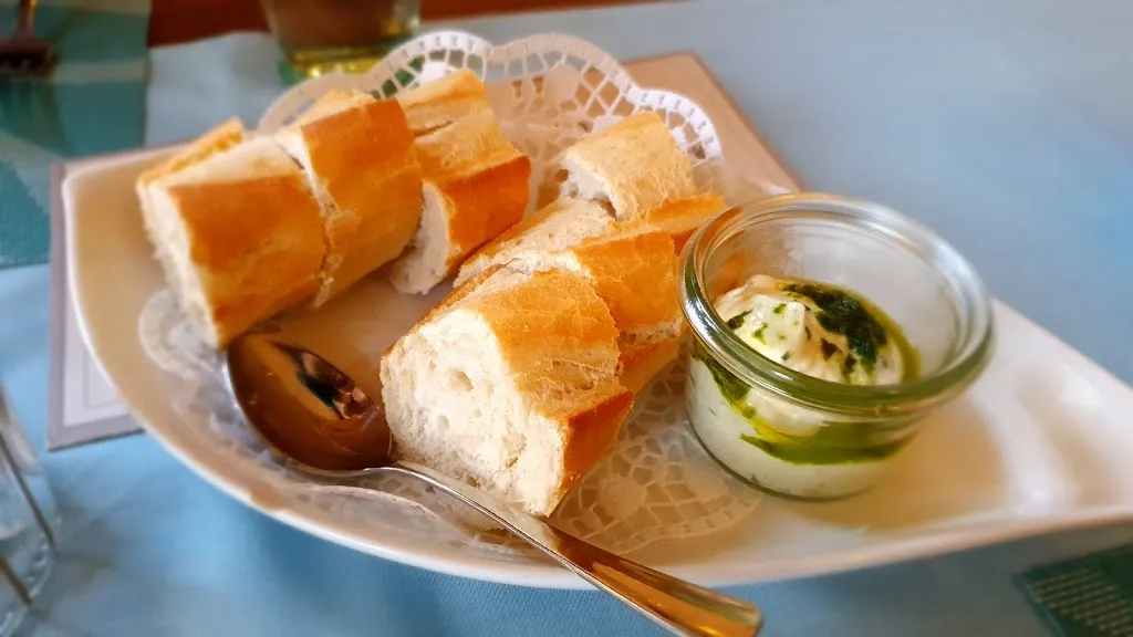 Restaurant Landgasthof Zum Wiesengrund_Newel_slider_image_2