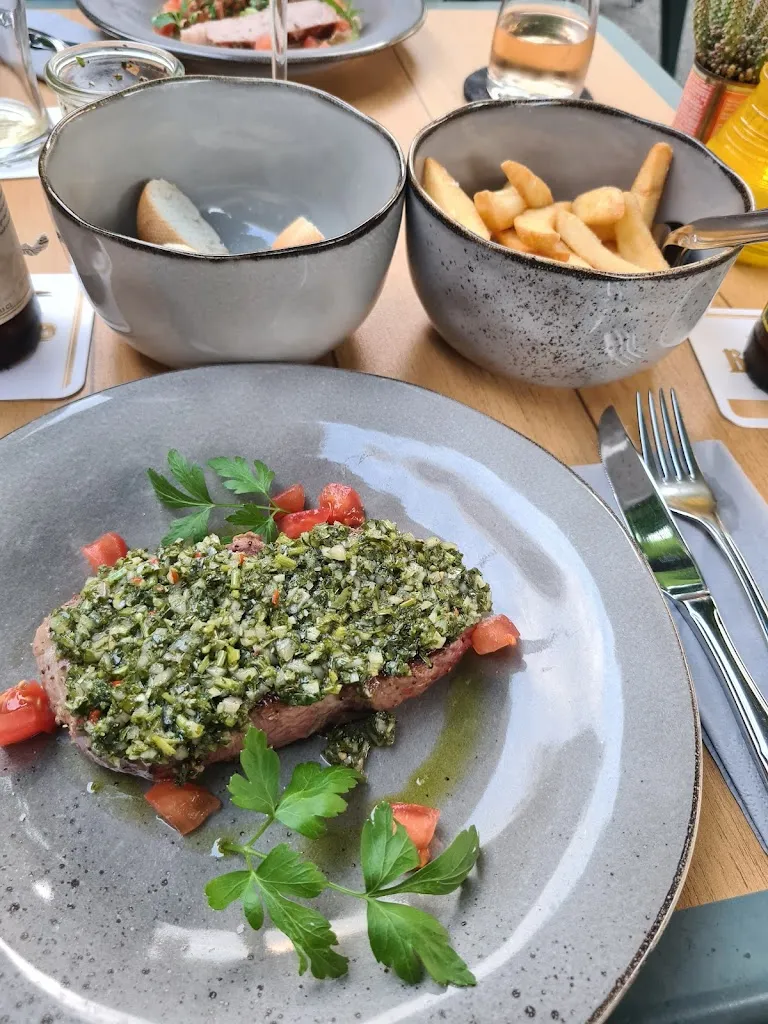 Video Holger_Gasthaus Am Brunnen_Newel_review