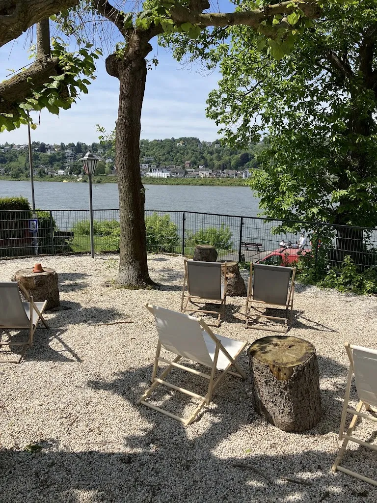 Breitbacher Biergarten_Rheinbreitbach_slider_image_3