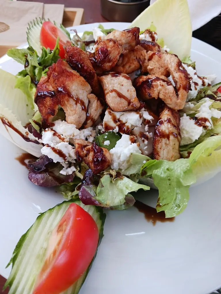 Ella Mag_Restaurant Zur schwarzen Katz_Graben-Neudorf_review