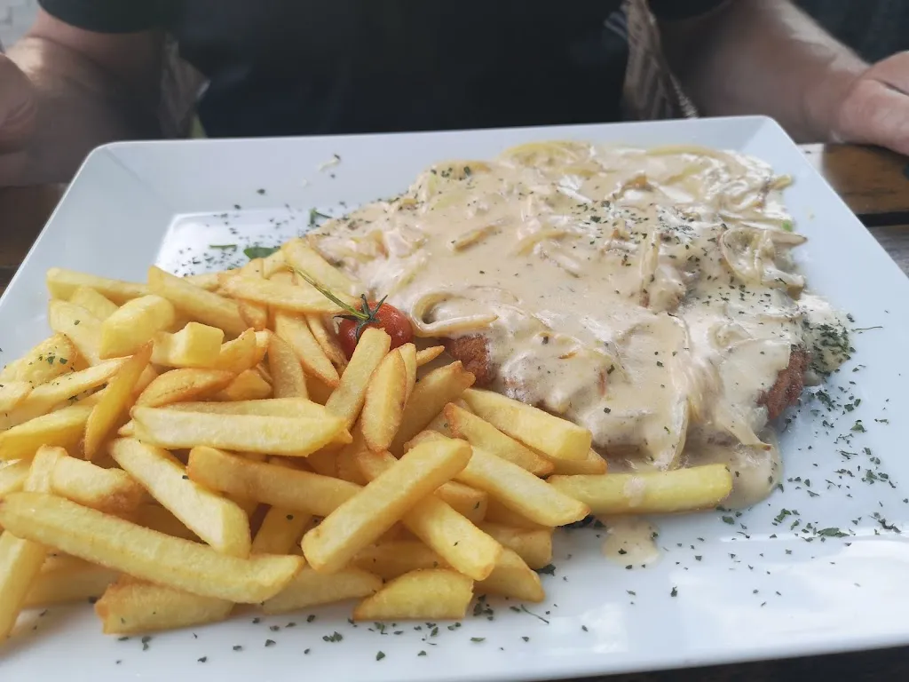 Menu_Zum Dorfbrunnen_Niederelbert_image_8