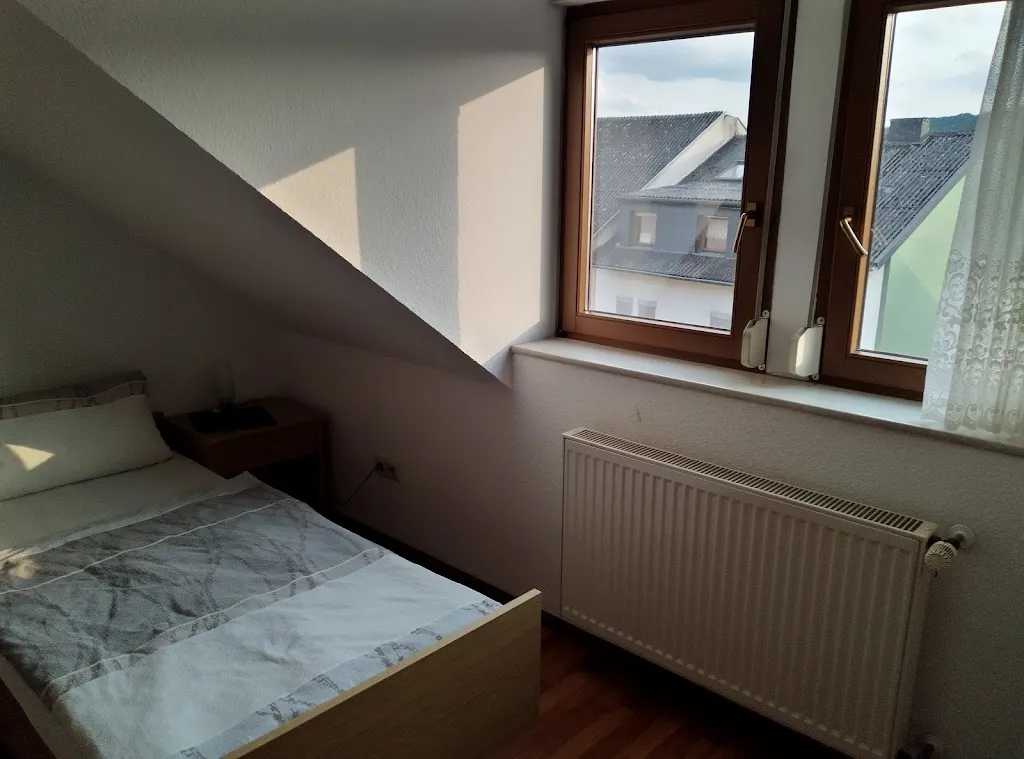 Martina Bötel_Alois Dostert_Nittel_recensione