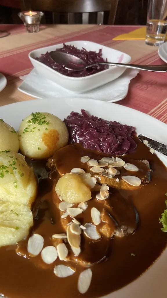 Steven Vickers_Weinhotel Goldener Pfropfenzieher_Oberwesel_review