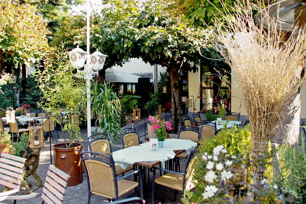 Weinhotel Goldener Pfropfenzieher restaurant in Oberwesel