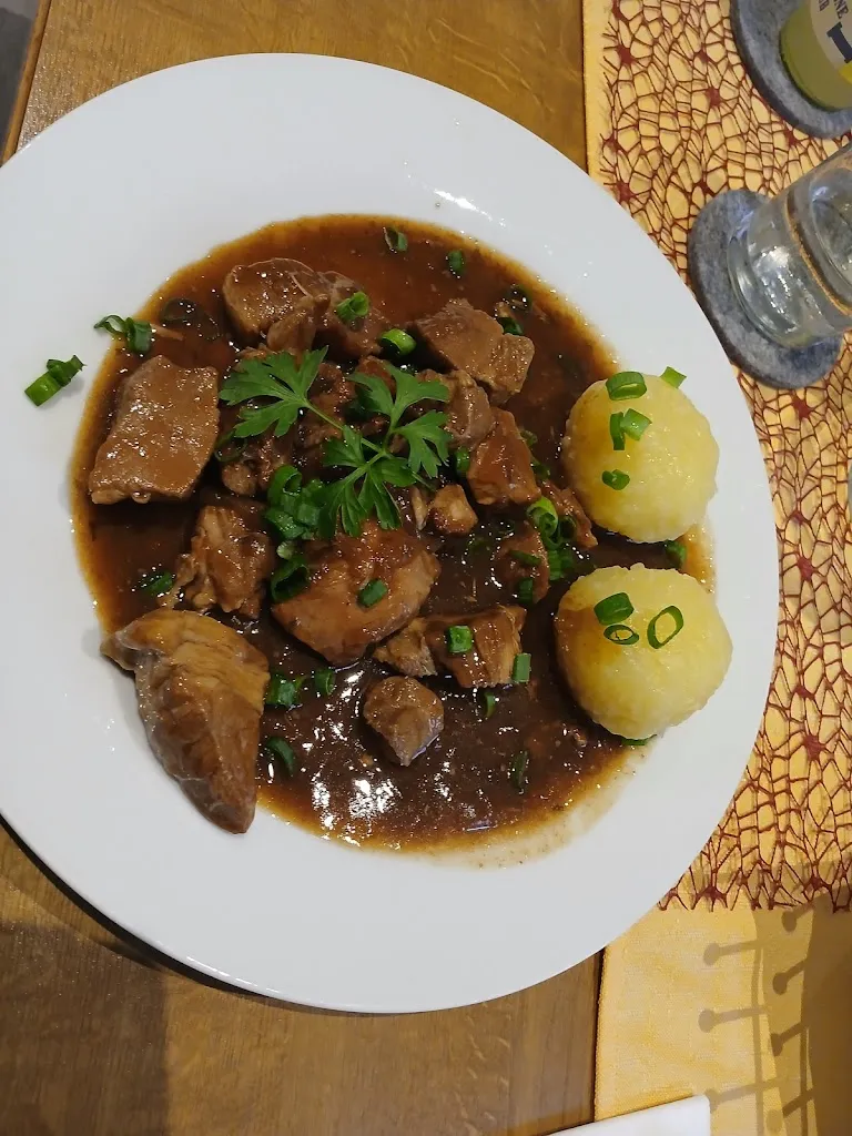 Zur Guttenburg_Oberotterbach_slider_image_3