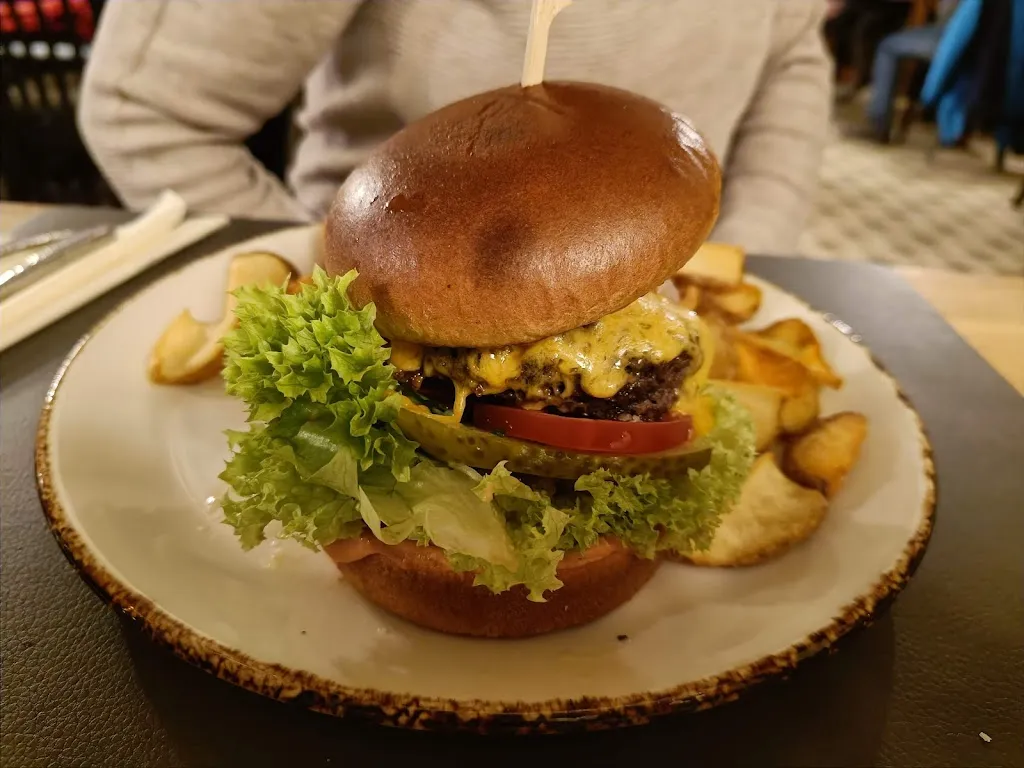 Alter Bahnhof Ochtendung_Ochtendung_slider_image_2