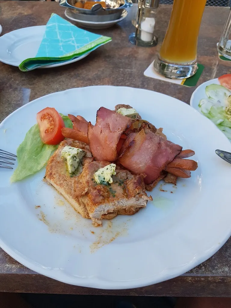 Landgasthof Liebeneck_Osterspai_slider_image_2