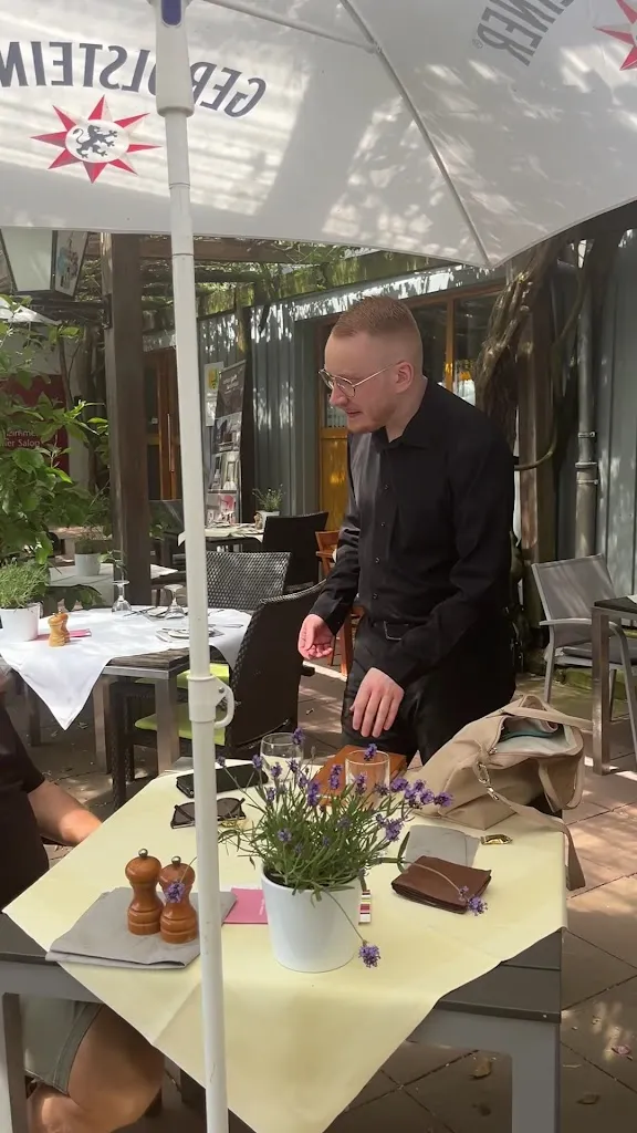 Susie Sy_seehaus forelle haeckenhaus Betriebs GmbH_Ramsen_review