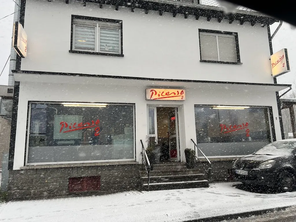 Picasso 2 restaurant in Raubach