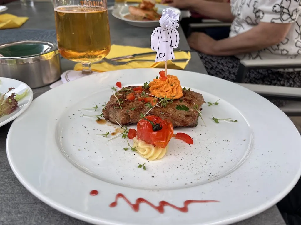 Ruth Wang_Kölner Hof_Prüm_review