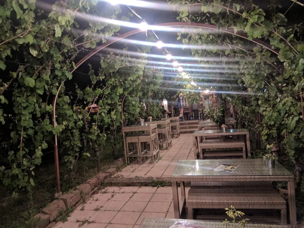 Lenard K._Alter Kastanienhof_Rietburg_review