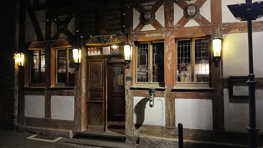 Rathausschenke restaurant in Rhens