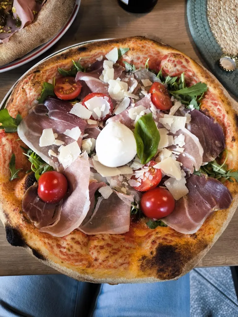 Rhens Kebap Pizza Haus_Rhens_slider_image_2