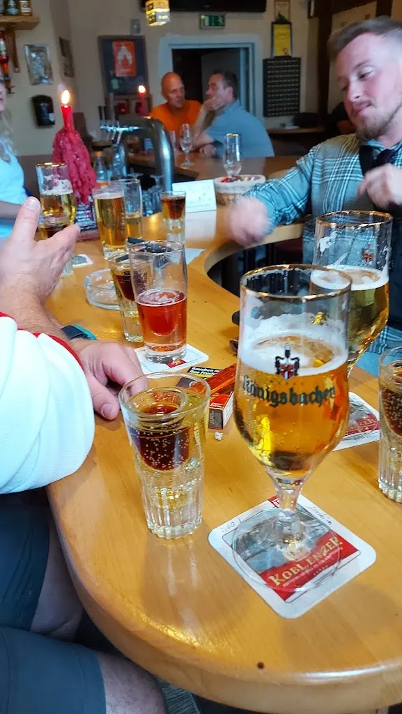 Pub Streichholz_Rhens_slider_image_2