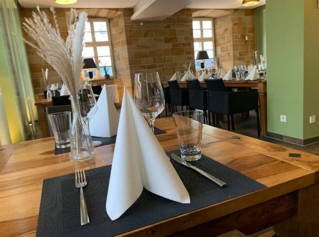 Restaurant Olive im Schlosshotel Bergzaberner Hof restaurant in Bergzabern