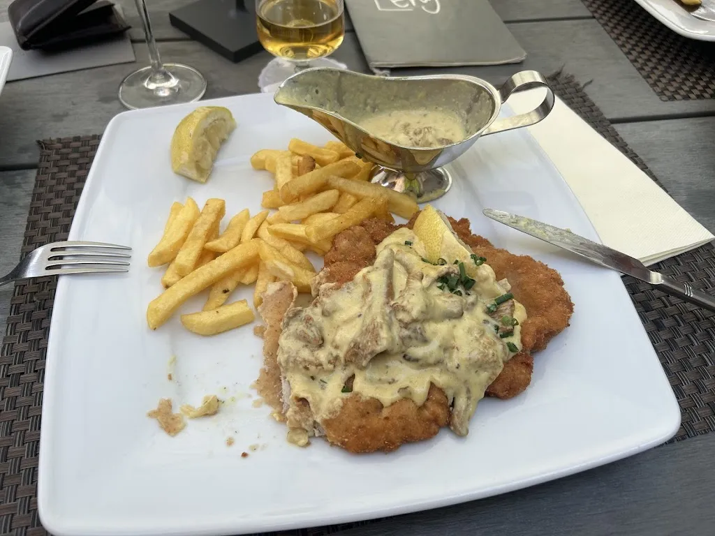 Weinhaus Engel_Grolsheim_slider_image_3