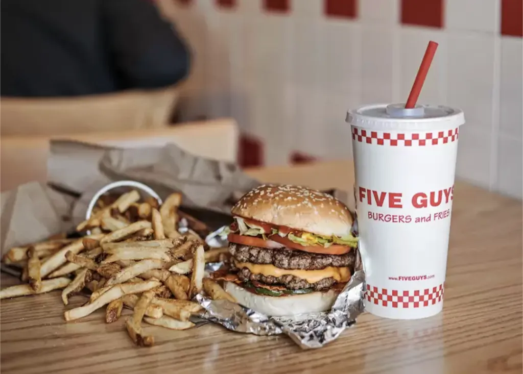 Menu_Five Guys Zweibrücken, Fashion Outlet_Zweibrücken_immagine_6