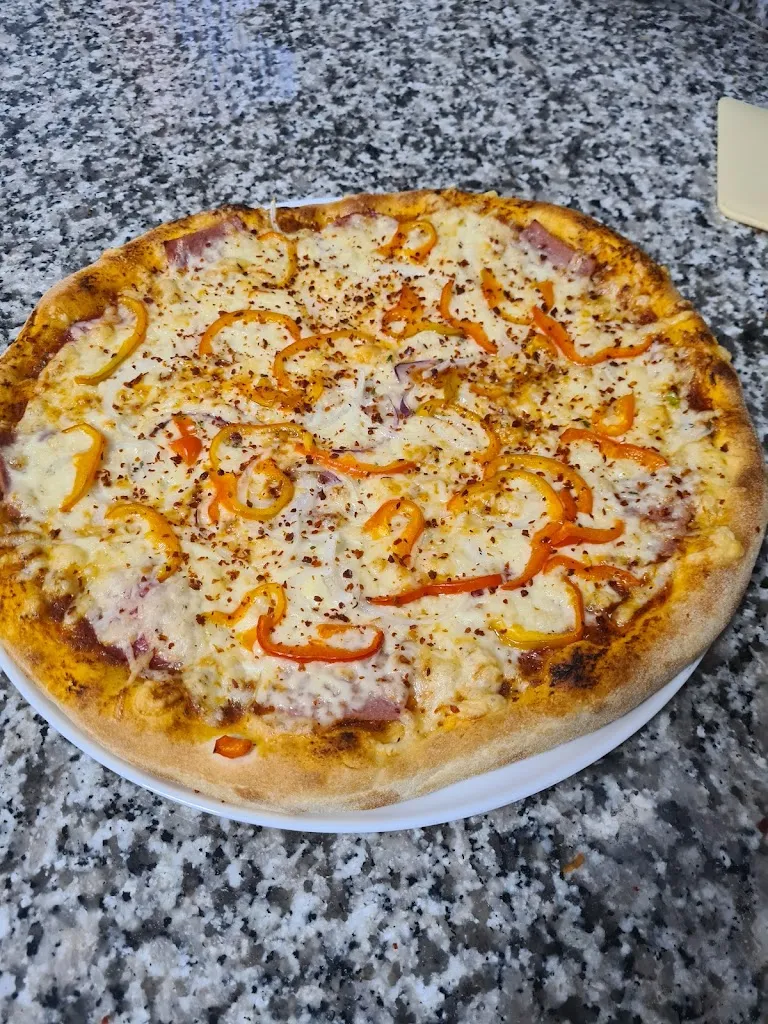 Kurt Döner und Pizza Haus_Schönenberg-Kübelberg_slider_image_3