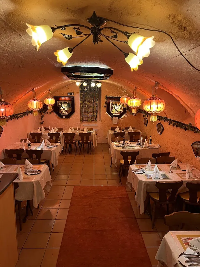 Asia Kim_Goar_slider_image_3