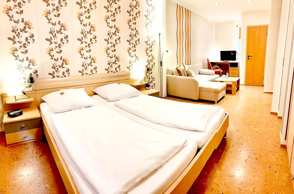 Hotel zur Loreley - Garni restaurant in Goar