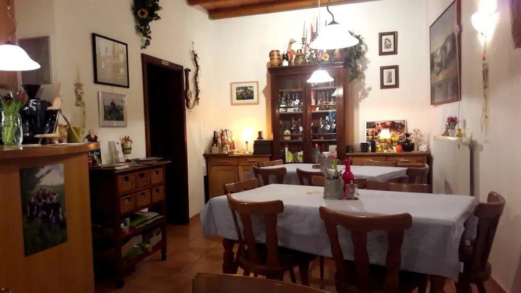 Straußwirtschaft Weingut Juliushof_Siebeldingen_slider_image_2