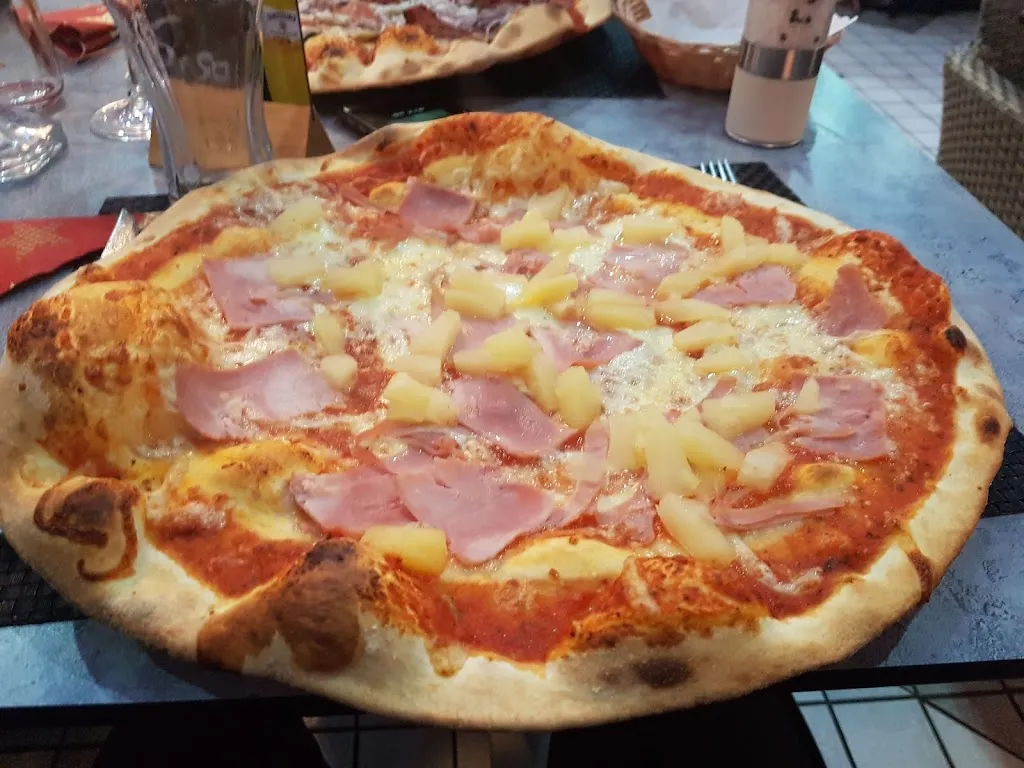 Menu_Ristorante Pizzeria La Fontana_Schweich_image_4