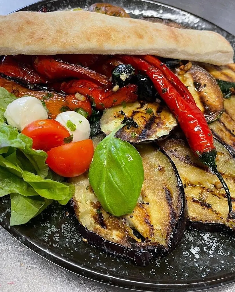 Ristorante Pizzeria La Fontana_Schweich_slider_image_3