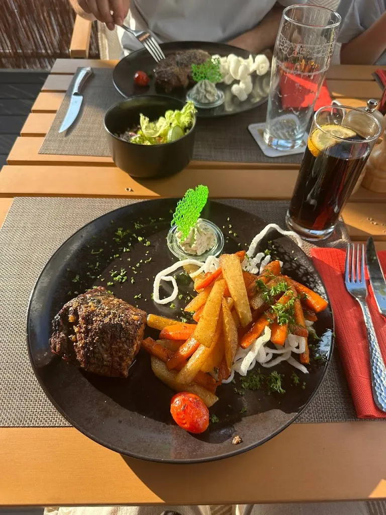 Анастасия Валькер_SCHWARZER ADLER Antonietta's Steakhouse (Simmern)_(Hunsrück)_review