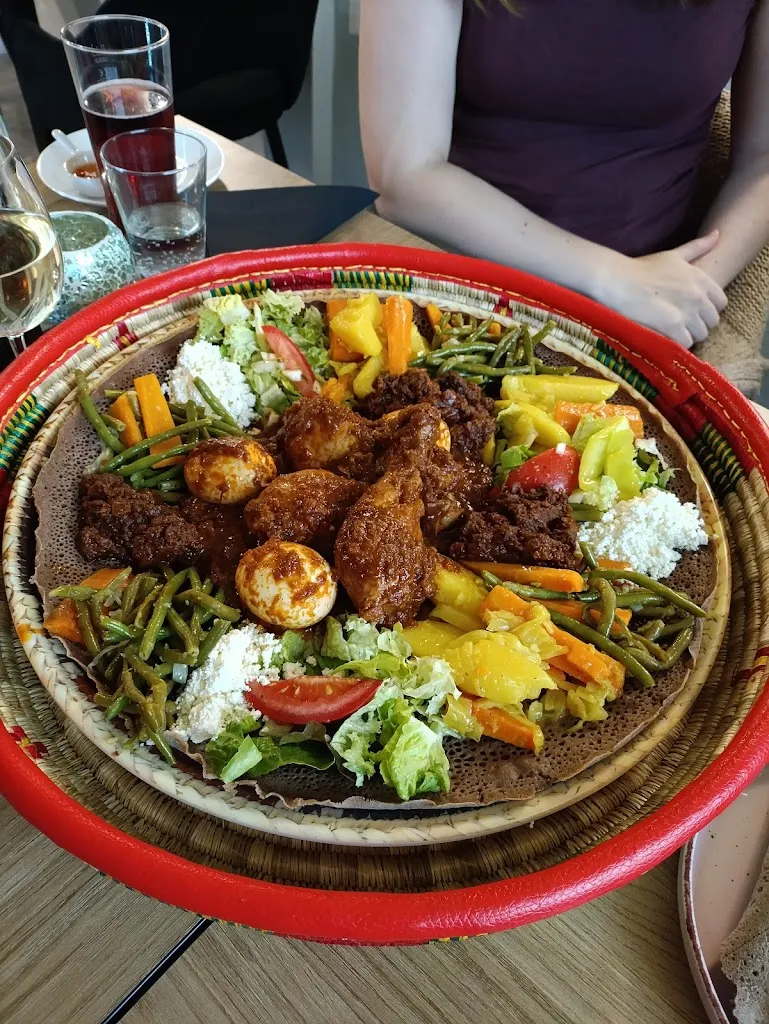 Temesgen Simmern__slider_image_3