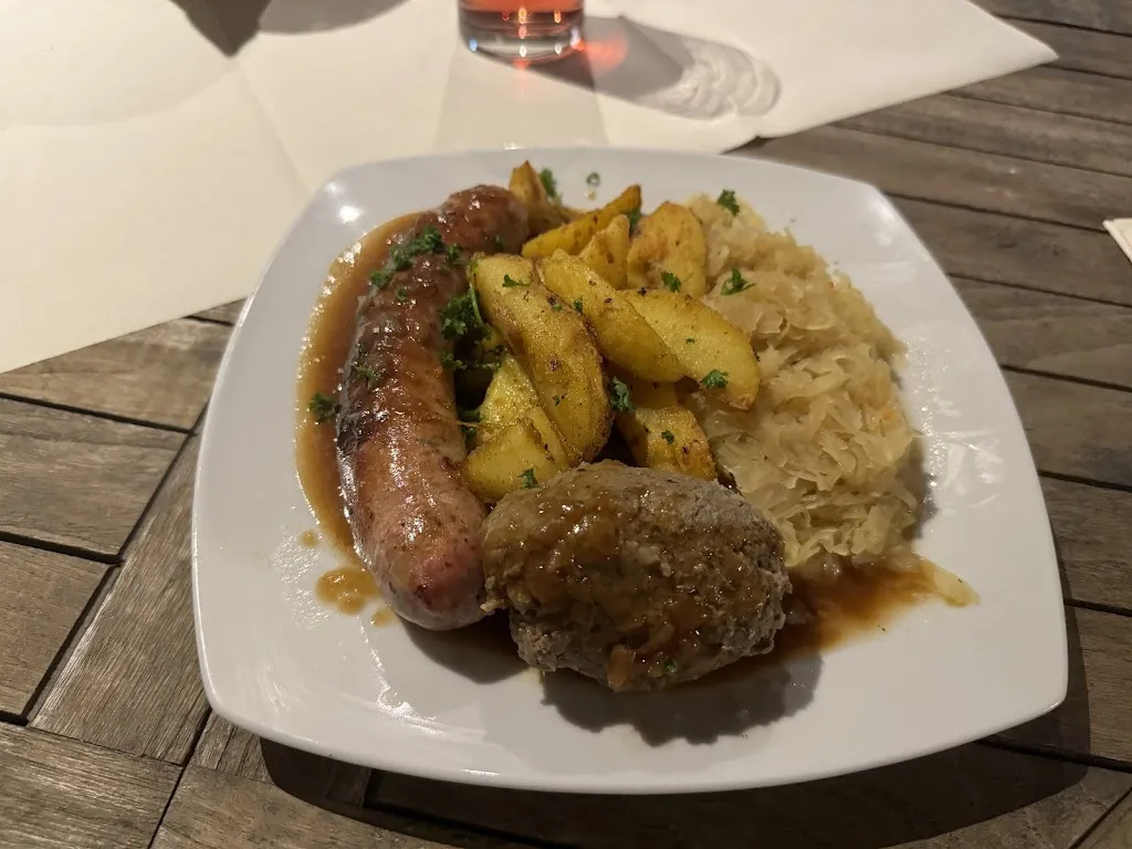 Weingut und Vinothek Reiner Bourquin_Steinweiler_slider_image_3