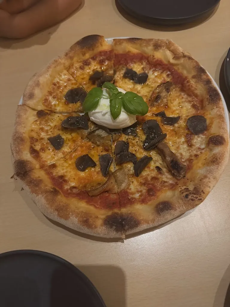 Viktoria Poniava_Osteria Il Tartufo_Oberding_review