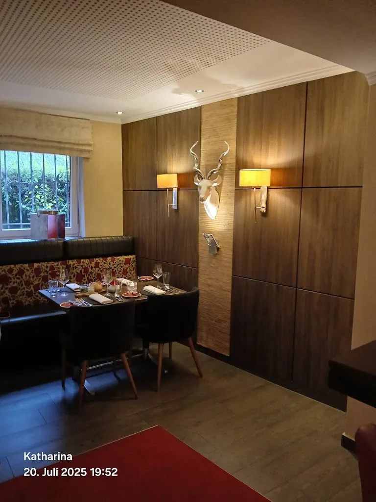 Katharina Teutscher_Restaurant Erasmus_Trassem_review