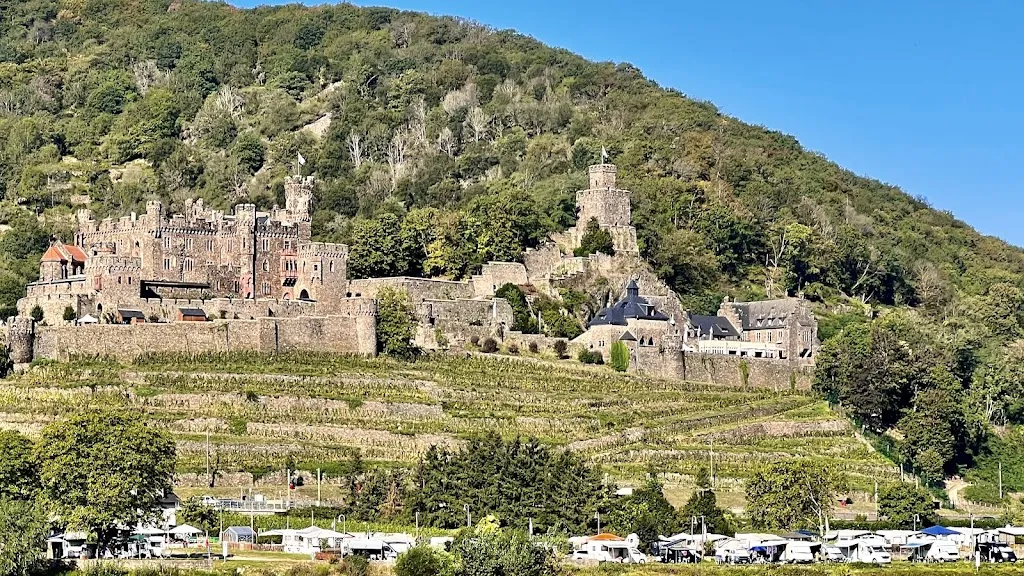 Burgrestaurant Puricelli_Trechtingshausen_slider_image_3