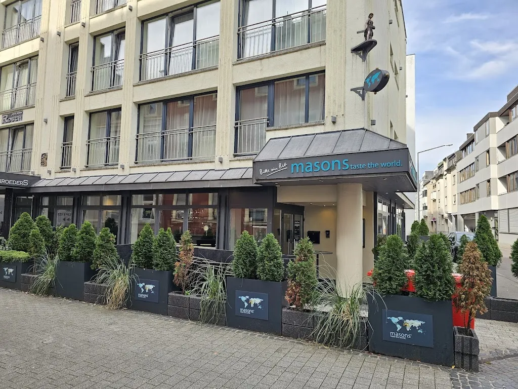 Jack Mentzer_masons_Trier_review