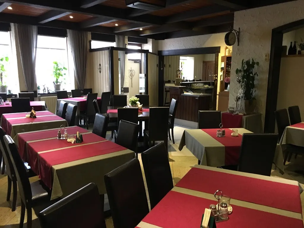 Restaurant & Pension Gasthaus Golsong_Thaleischweiler-Fröschen_slider_image_3