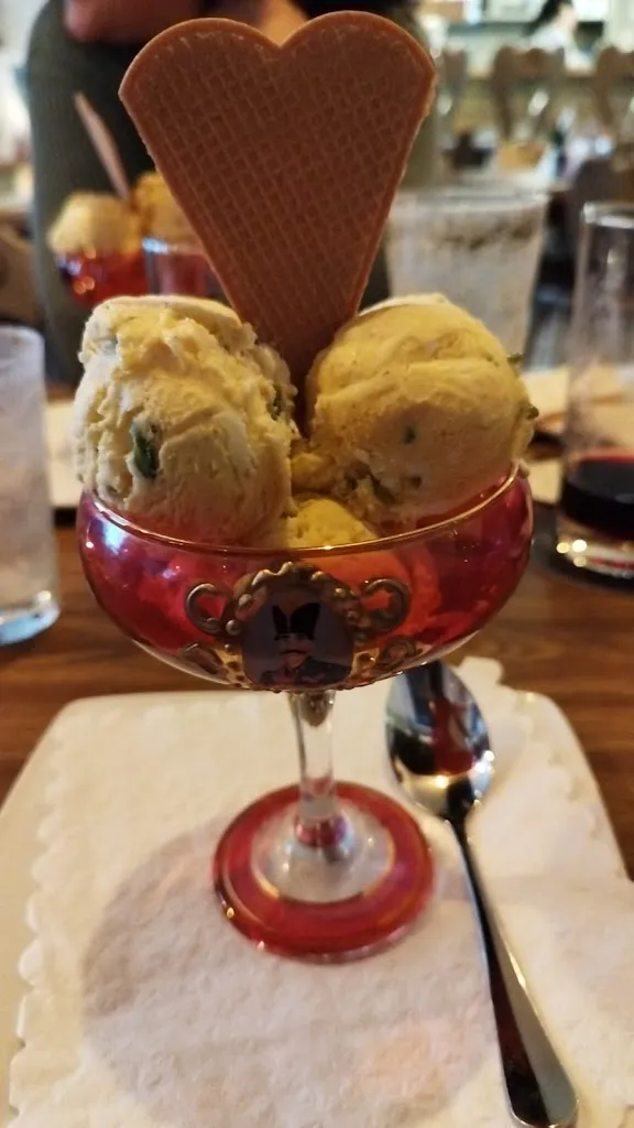 Karin Weinhold_Golden Rose Restaurant_Thaleischweiler-Fröschen_review