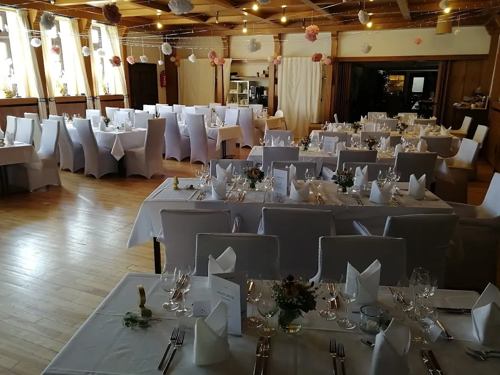 Landgasthof und Hotel "Zum Schwan" GmbH restaurant in Trippstadt