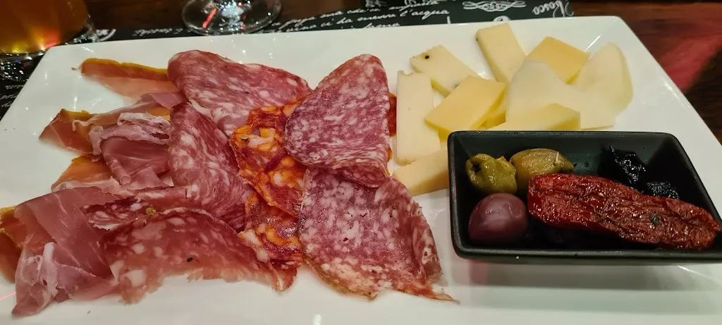 Menu_Lobue Feinkost & Vinothek_Urbach_image_5